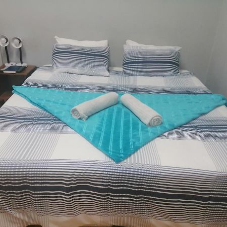 Keetmanshoop Self-Catering Hotell Exteriör bild