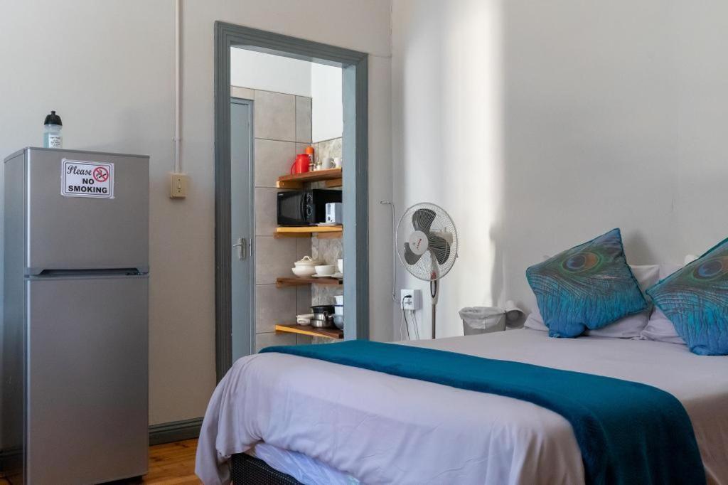 Keetmanshoop Self-Catering Hotell Exteriör bild