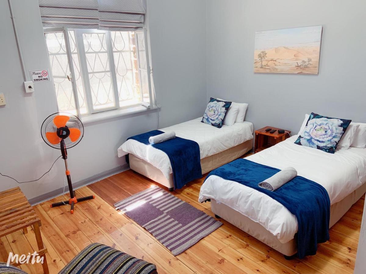 Keetmanshoop Self-Catering Hotell Exteriör bild