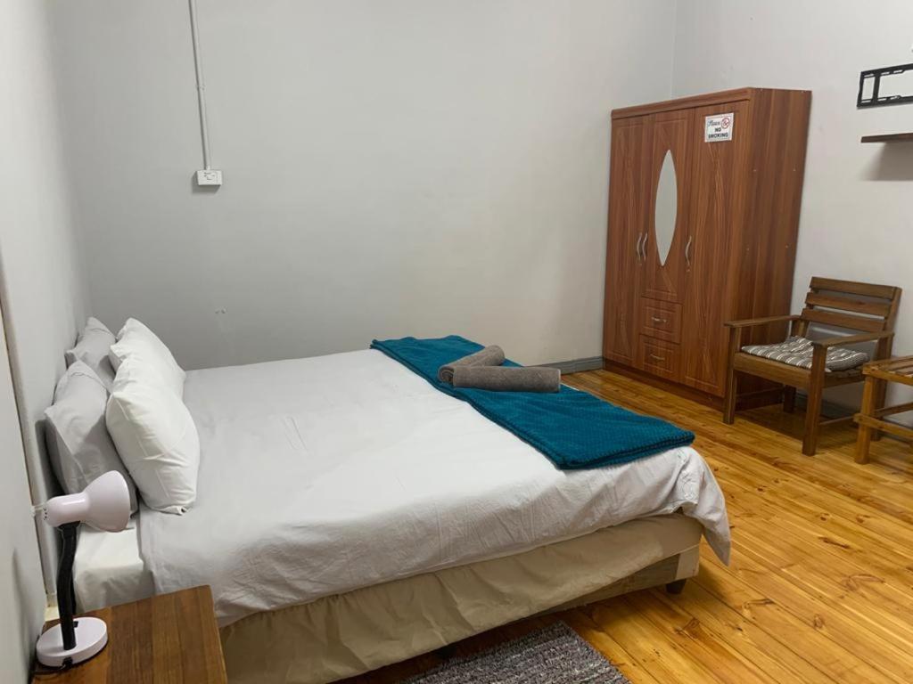 Keetmanshoop Self-Catering Hotell Exteriör bild